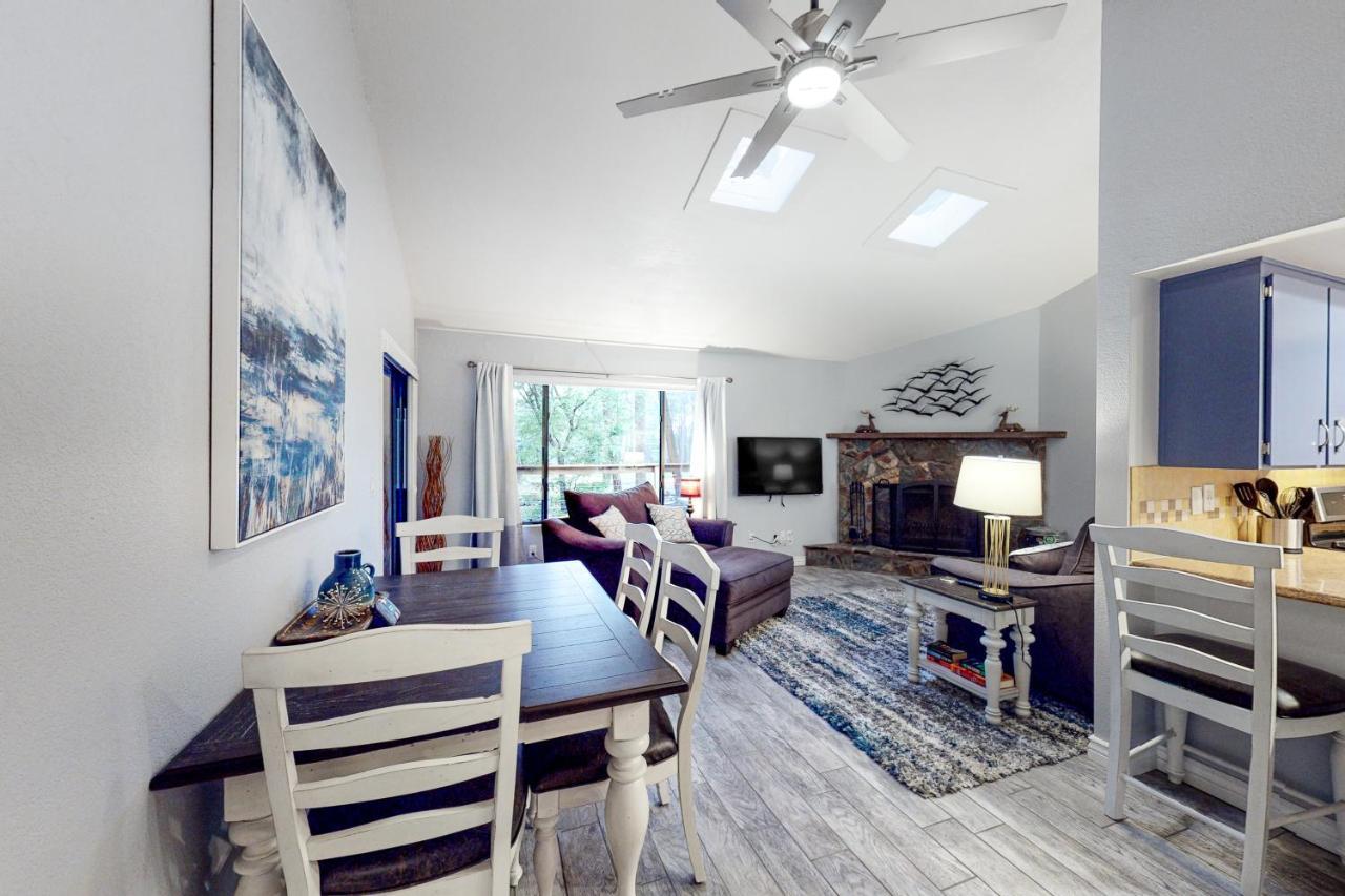 Cozy Mountain Townhome Φλάγκσταφ Εξωτερικό φωτογραφία